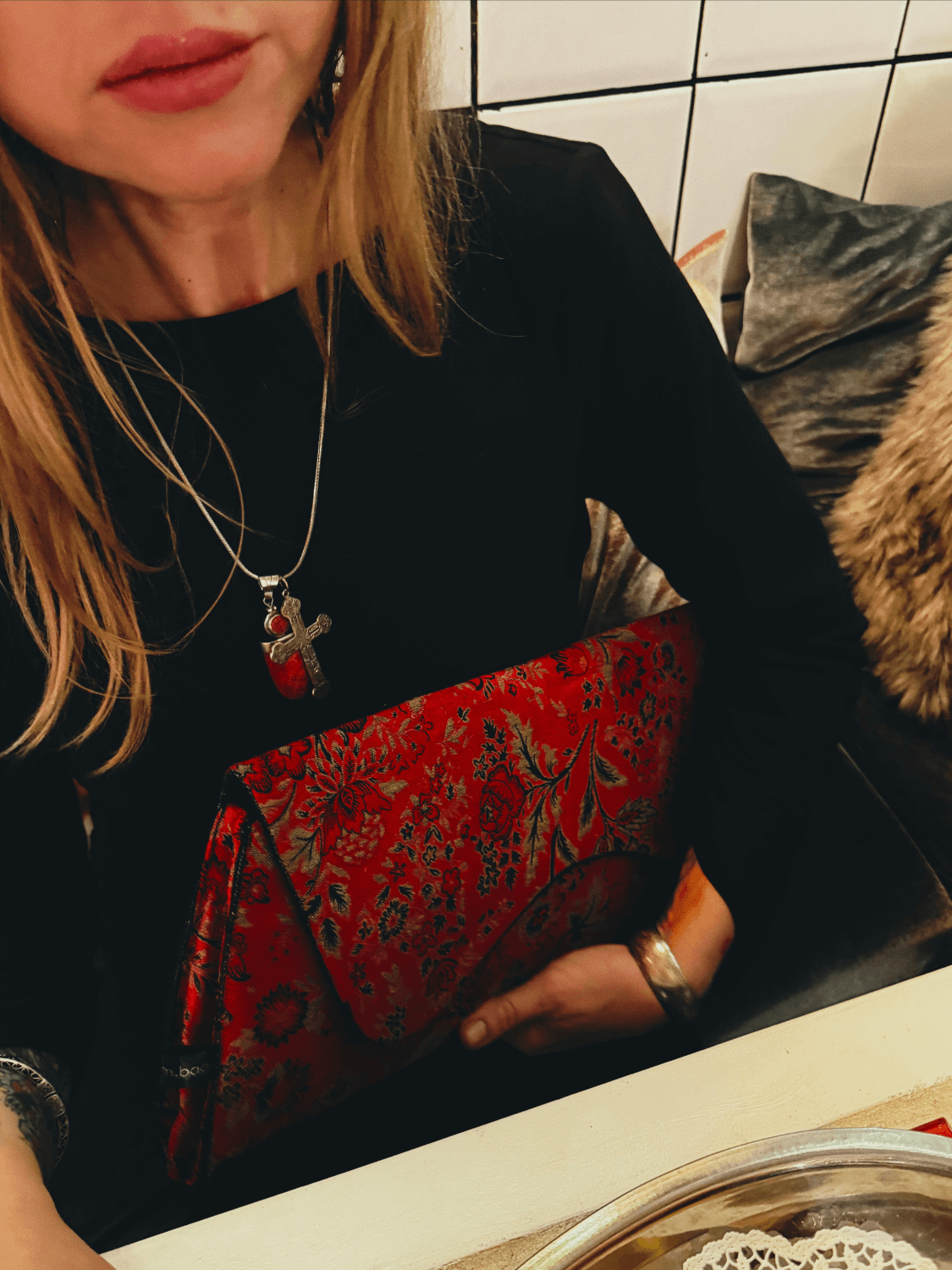 Crimson Affair zdjęcie 1